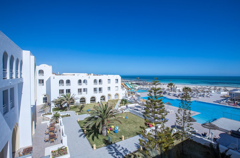 CALEMIRA YATI BEACH